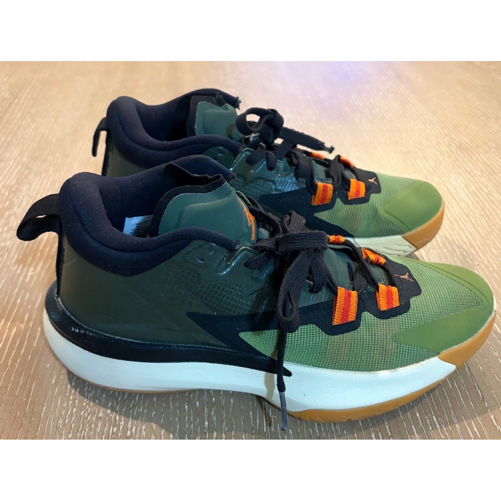 Nike Boys Air Jordan Zion 1 DA3131-300 Green Basketball Shoes Sneakers Size 7Y - Picture 2 of 8